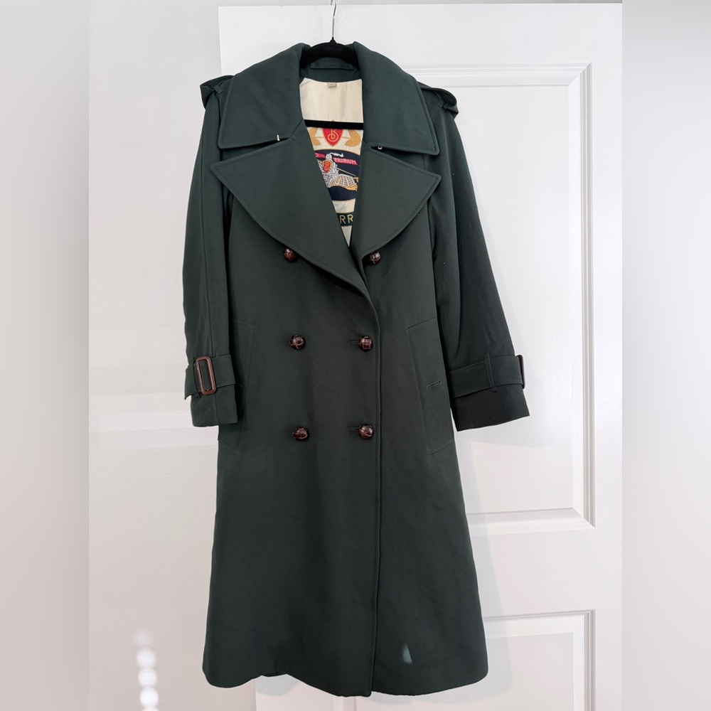 Burberry Classic Dark Green Jacket with Crest